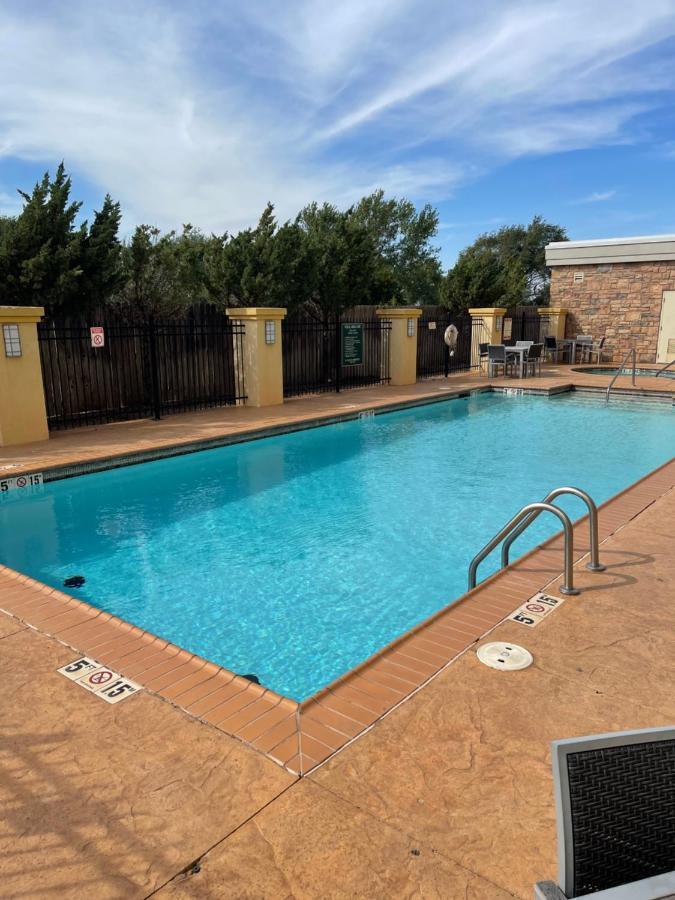 La Quinta By Wyndham Elk City Eksteriør bilde
