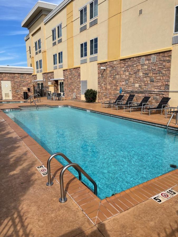 La Quinta By Wyndham Elk City Eksteriør bilde