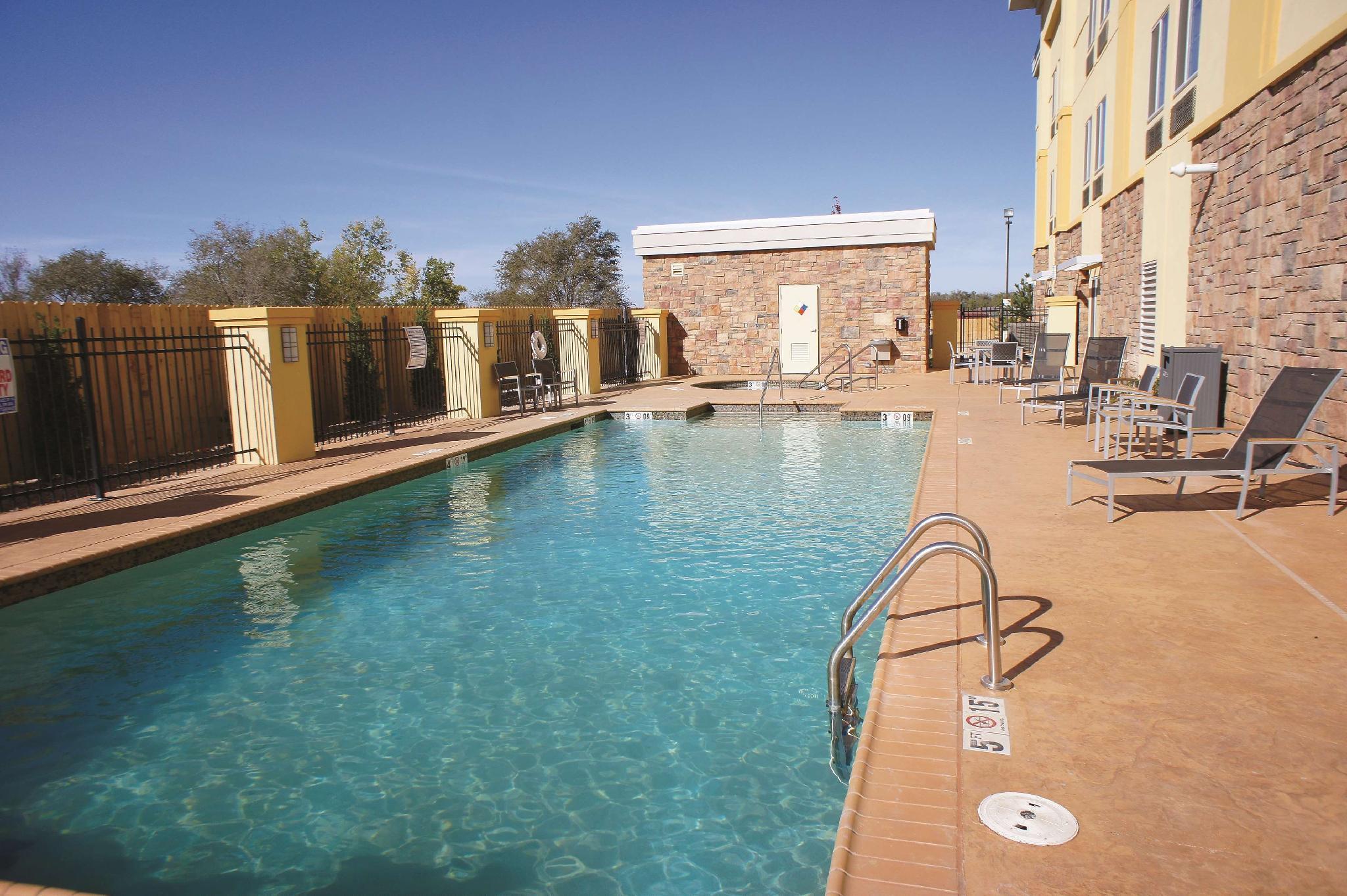 La Quinta By Wyndham Elk City Eksteriør bilde